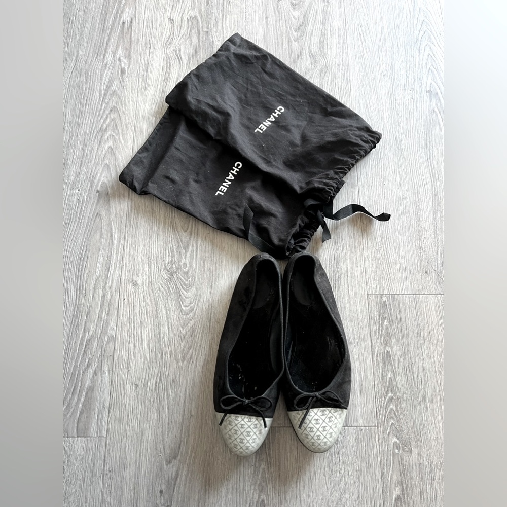 CHANEL ballerina flats size 39